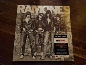 Ramones - Ramones (Vinyl LP - 180 gram - Sire RR1 6020 - EU 2018)  - Bild 1 von 2