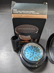 *BROKEN SEAL* SMASHBOX HALO HYDRATING PERFECTING POWDER - MEDIUM/DARK (A63)-BNIB - Picture 1 of 1