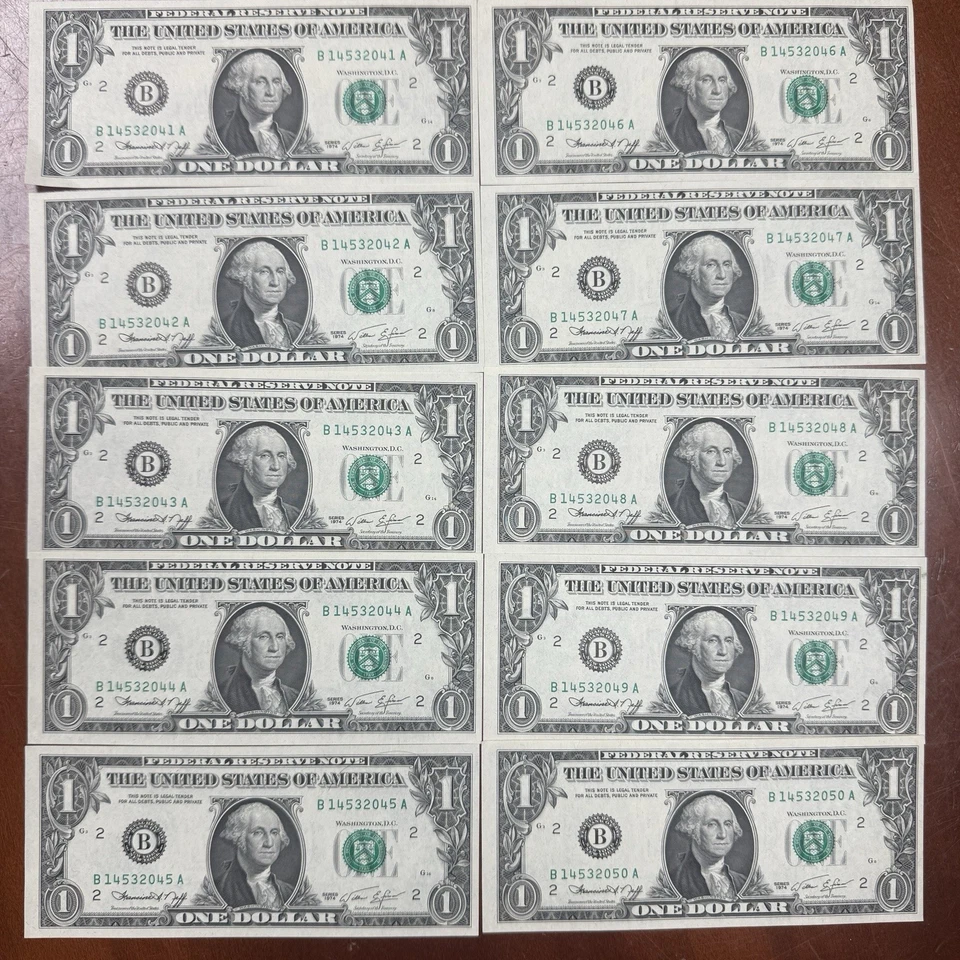 1974 UNC $1 Dollar Sequential Federal Reserve Note CRISP Bills 10 Notes - Image 1 of 1
