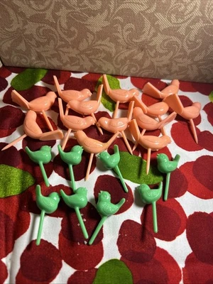 Lote De Colección De 21 Candelabros Para Cupcakes Pasteles Pájaros Rosa Y Verde Foto 1 de 4