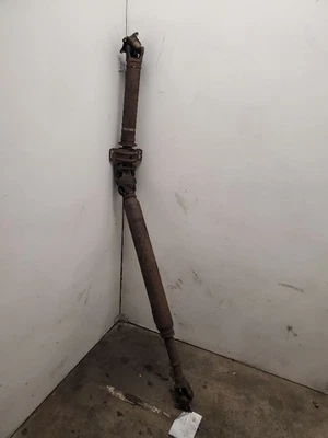 Toyota Tundra, 4X4,Rear Drive Shaft Assembly, 2000, 4.7L,V8, 2UZFE, 37100-34051 - Image 1 of 4