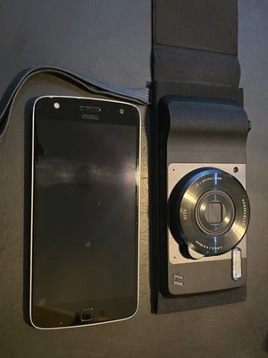 UNTESTED PARTS OR REPAIR Hasselblad Tru 10x Optical Zoom Camera WITH Moto Z4  - Image 1 of 4