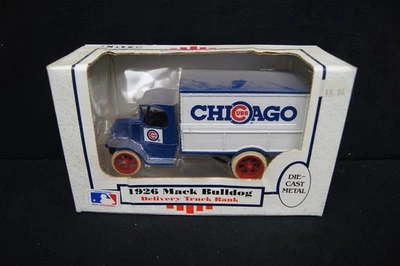 Camión de reparto ERTL CHICAGO CUBS 1926 Mack Bulldog banco fundido a presión nuevo en caja 1:38 Foto 1 de 4