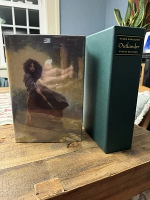 OUTLANDER - Suntup Classic Edition Illustrated & Signed by Author & Illustrator - image 1 of 4