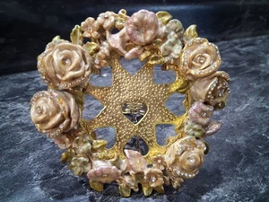 Mini cornice da tavolo rotonda oro strass floreali smalto rosa rosa Bijou - Foto 1 di 9