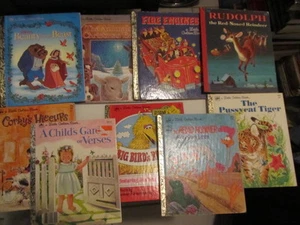 9 KLEINE GOLDENE BÜCHER - Lot#2 - Die Schöne und das Biest Corky's Schluckauf Feuerwehrfahrzeuge - Bild 1 von 3