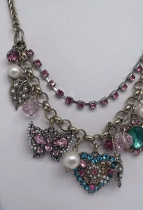 Collana Cristallo Rosa e Blu Betsy Johnson Tono Oro Cuore Appeso - Foto 1 di 7