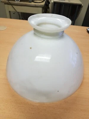 vintage Verre de suspension en opaline de couleur blanc de lait diametre 35 cm - Photo 1/4