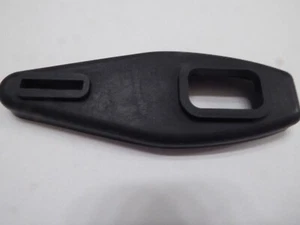 2 x Datsun Roadster 1500/1600/2000 Rear Wheel Cylinder Backing Plate Dust Cover - Picture 1 of 2