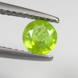 0.40 Ct ~ 1$ No Reserve Auction Top Luster Greenish Yellow Sphene Round Cut - Picture 1 of 2