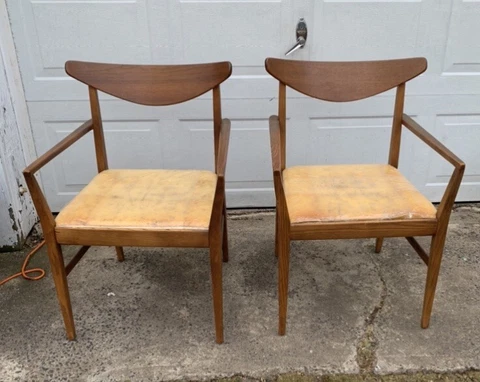MCM Stanley cat Eye dining arm chairs Cover