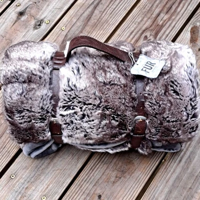 Restoration Hardware Luxe Faux Fur Throw Wolf Size 50 x 60 in Realistic So Soft! - Image 1 of 4