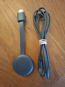 Google Chromecast 2. Generation NC2-6A5 Media Streamer WLAN Schöner Zustand - Bild 1 von 3