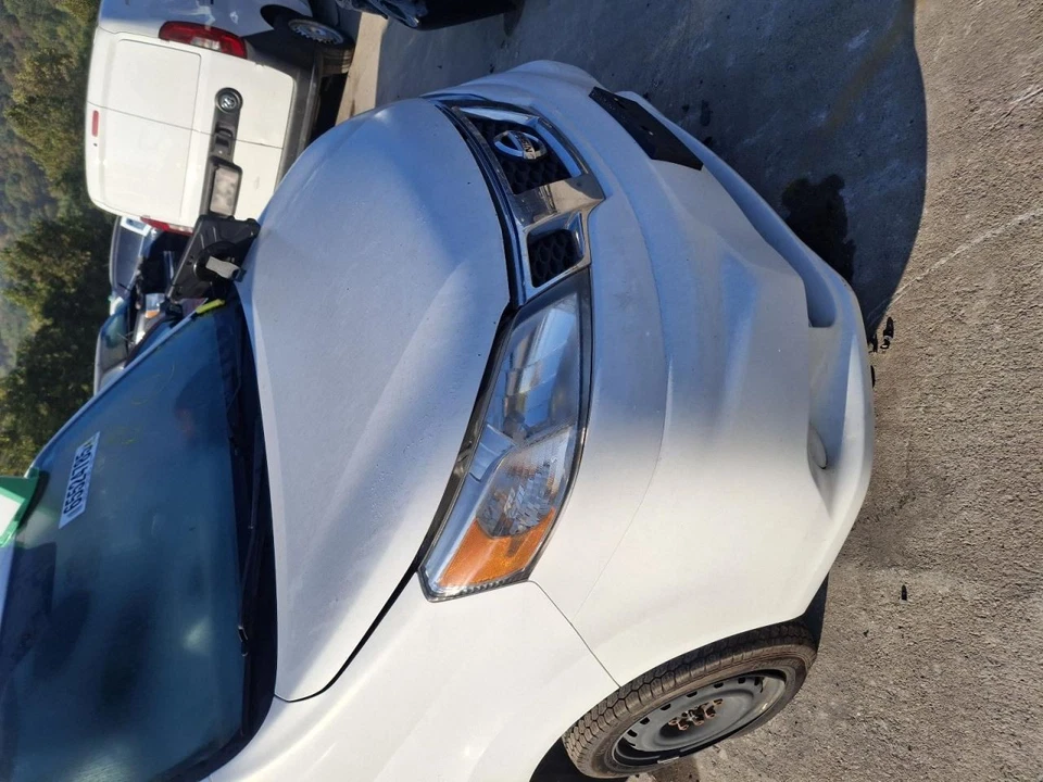 2014 Nissan NV200 Right Passenger Headlight OEM Used 151k Miles 114-59848R - Image 1 of 1