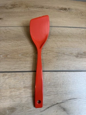 Machi Angled Flipper Spatula Red Vintage Melamine Taiwan - Image 1 of 4