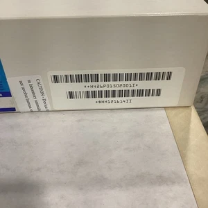 Versiegelte Schachtel Paar je 200 cc Brustimplantat für Brust NICHT FÜR MEDIZINISCHE ANWENDUNG - Bild 1 von 3