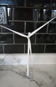 Vestas Desktop Model Windmill Wind Turbine Rare V112-3.0 MW 1:336 Scale - Picture 1 of 5