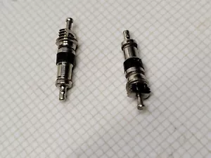 2 nuevos núcleos de vástago de válvula de tubo interior estilo Schrader para bicicletas modernas o vintage - Imagen 1 de 3