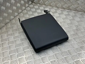 Volvo V40 Rear Armrest Black Leather R Design - Picture 1 of 7
