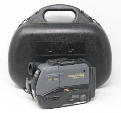 JVC GR-AX5 VideoMovie Compact VHS Camcorder w/ Case - Image 1 of 4