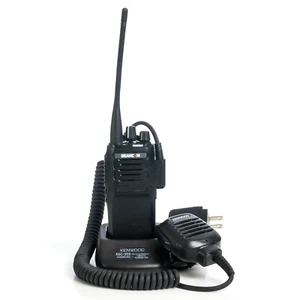 Bearcom BCU-500DU / Rebranded Kenwood NX-1300DUK UHF Digital Two-Way Radio w/Mic - Zdjęcie 1 z 8