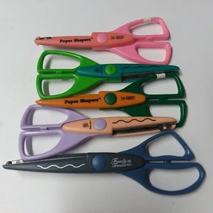 Crafting Scissors Provo Craft Family Treasures Ripple Scallops With Plastic Bag - Picture 1 of 10