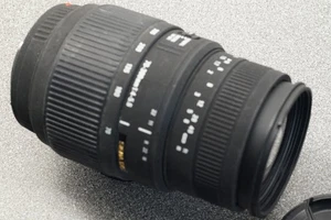 Sigma 70-300mm F4-5.6 DG Macro Autofocus Telephoto Zoom Lens for Minolta Sony A - Picture 1 of 7