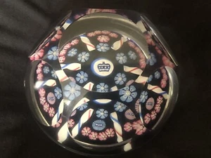 Whitefriars Limited Edition Silver Jubilee Candy Twist 1977 Glas Briefbeschwerer - Bild 1 von 7