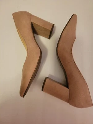 Liz Claiborne Haslett Pump - Image 1 of 4