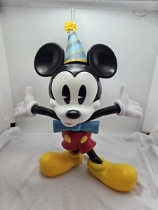 Tazza Topolino Parchi Disney da Collezione 90° Compleanno con Cannuccia - Foto 1 di 7
