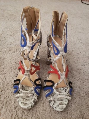 Schutz Kidda Beige Marrón Rojo Azul Cuero Gladiador Sandalias Zapatos 7 Brasil  Foto 1 de 4