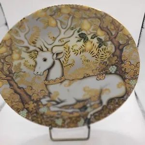 Christmas Enchanted Forest deer plate in gold w leaves. Dept. 56. - Picture 1 of 5
