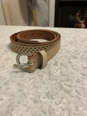 Cinturón mujer cuero tostado talla mediana hebilla tono plata. F 7 Foto 1 de 4