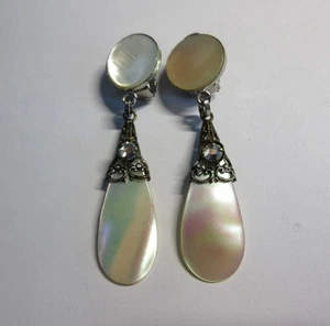 Vintage MOTHER OF PEARL Drop, Dangle Clip On EARRINGS - Picture 1 of 3