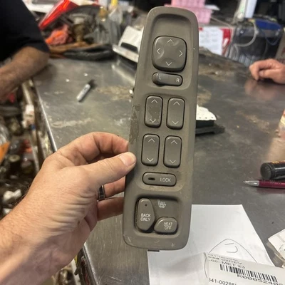 Interruptor de ventana principal del conductor Cadillac Deville 2000-2002 con botón de asiento térmico Foto 1 de 3