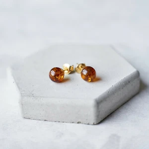 Handmade Natural Amber Gold Push Stud Earrings - Perfect for Everyday Wear - Picture 1 of 6