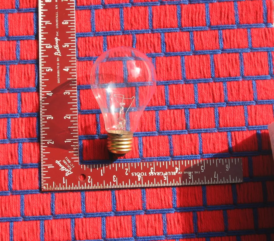 116 WATT traffic signal LIGHT BULB Philips LAMP 116w obstruction 1260 lumen 120v - Image 1 of 4