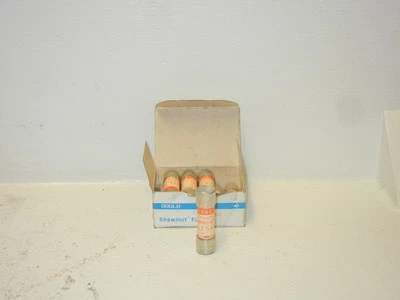 BOX OF 9 GOULD SHAWMUT A25X5-1 NEW AMP-TRAP 5A TYPE 1 FUSES A25X51 - Image 1 of 3