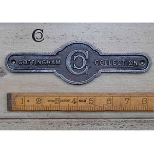 8" Antique Iron "Cottingham Collection" Totem Design Wall Aplque - Picture 1 of 1