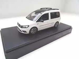 + VOLKSWAGEN VW Caddy Editon 35 modellino auto bianco 1:43 NUOVO - Foto 1 di 4