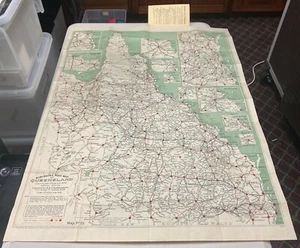 Robinson's Queensland Road Map (5th Edition) - 40 x 30 In. - Very Good Condition - Picture 1 of 10