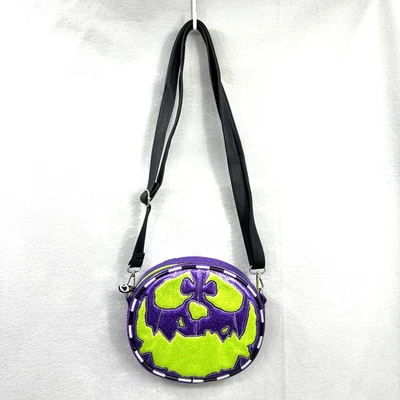 Bolso Love Pain and Stitches Pumpkin Cult X Monster Posse Goth Rockabilly Foto 1 de 4