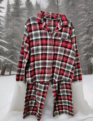 CROFT & BARROW women's flannel pajamas-XXL -red plaid-good condition - Image 1 of 4