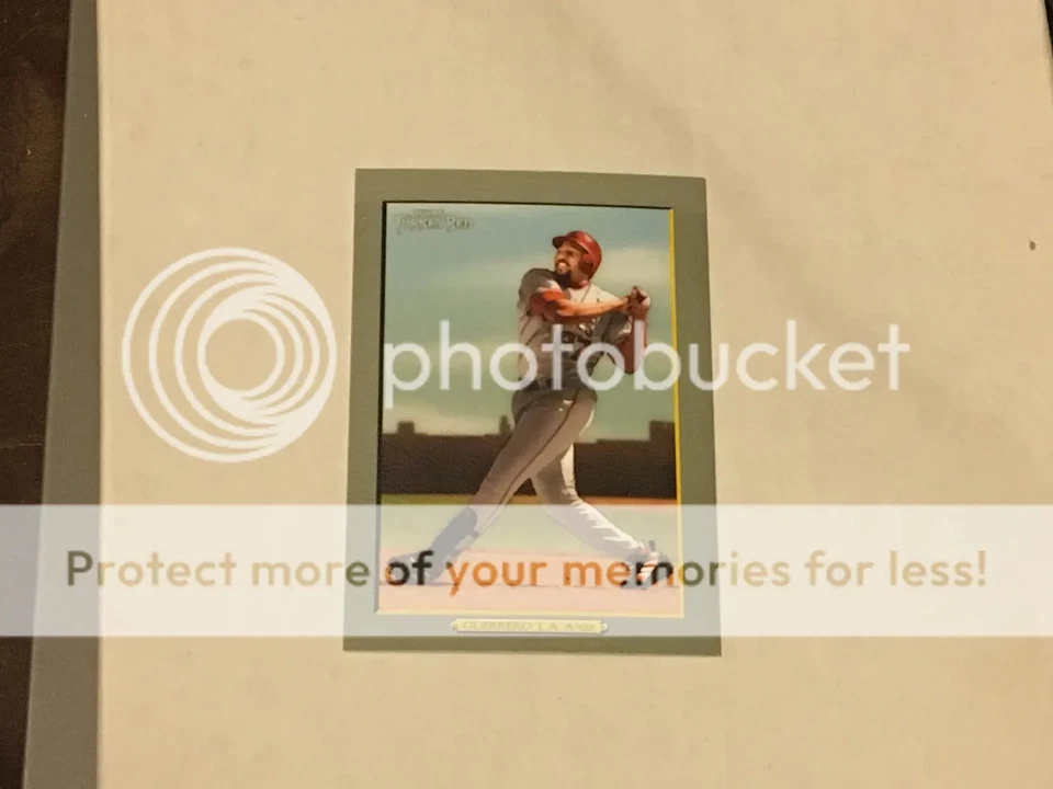 Turkey Red Vladimir Guerrero #120 2005 impresión corta de bateo Foto 1 de 1