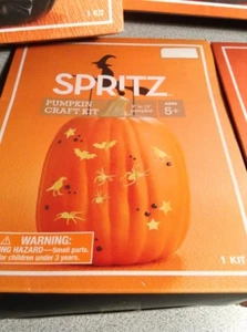 SPRITZ 9" - 13" PUMPKIN CRAFT KITs Halloween Decorating Witch - Picture 1 of 1