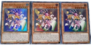 Yugioh Sammelkarte: 3x Toon Dunkles Magier Mädchen DUPO-DE041 Ultra Rare 1. Auflage NM - Bild 1 von 1