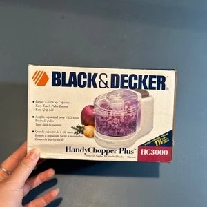 NEW Black & Decker Handy Chopper Plus Mini Food Chopper HC3000 - Picture 1 of 5