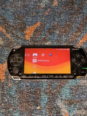 Sony Playstation Portable PSP PSP-1001  Black Tested Working With Battery - Image 1 of 4