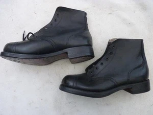AUSTRALIAN ARMY BLACK AB BOOTS - BLUNDSTONE - SIZE 7/6 - DATED 1964 - UNISSUED - Picture 1 of 1