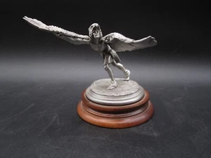 Escultura de peltre fino Chilmark de colección - Bailarina Jemez Eagle - Don Pollard 2333/2500 - Imagen 1 de 5